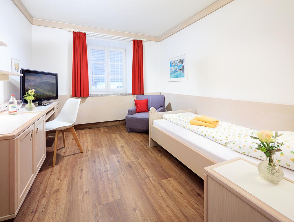 Hotel Garni Zur Laute Mindelheim Extérieur photo